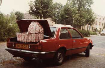 auto met wieg